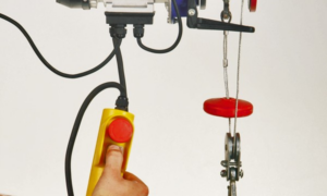 Wciągarka elektryczna 1000W 250/500 kg (DED7914)