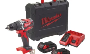 Zestaw kompaktowa wiertarko-wkrętarka udarowa M18 CBLPD-202C (4933464320)